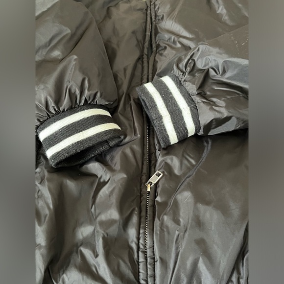 Brandy Melville Black Bomber Jacket Small - Picture 5 of 6